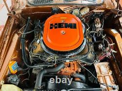 1971 Dodge Challenger R/T HEMI NUMBERS MATCHING ENGINE & 4 SPEED MAN