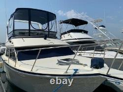 30' Tollycraft Sport Flybridge Twin Engine More pictures coming
