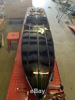 Bonzi Sports R/C 84 Classic Boat Twin Bz1 Engines, Carbon fiber Interior New