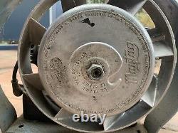 Rare simer pump maytag engine Base Le Claire 72 82 92 Gas Motor Project Twin